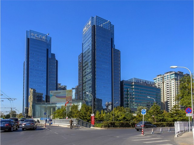 眼睫毛精华液排名